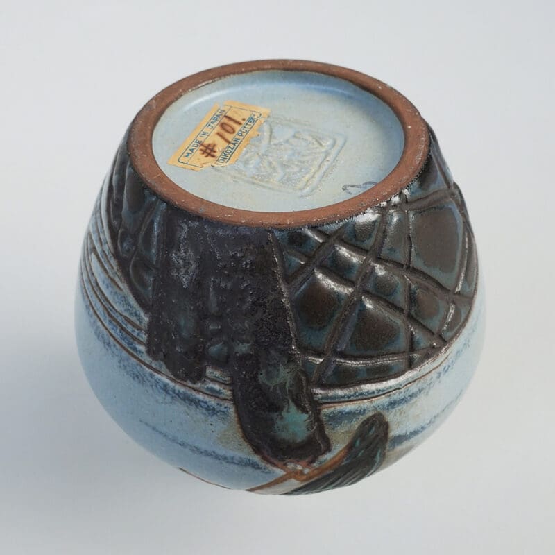 Kinkozan-satsuma-carved-pottery-circa-1919-signed Kinkozan-satsuma-carved-pottery-circa-1919-signed