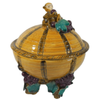 Majolica-Monkey-Grape-Dish-in-style-of-George-Jones-5