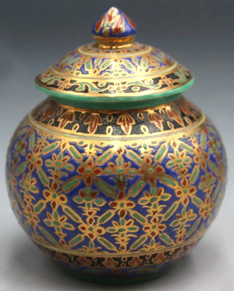 Vintage-Persian-Arabesque-Jar-4