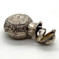 Art-Nouveau-Sterling-Scent-Bottle-1910-2