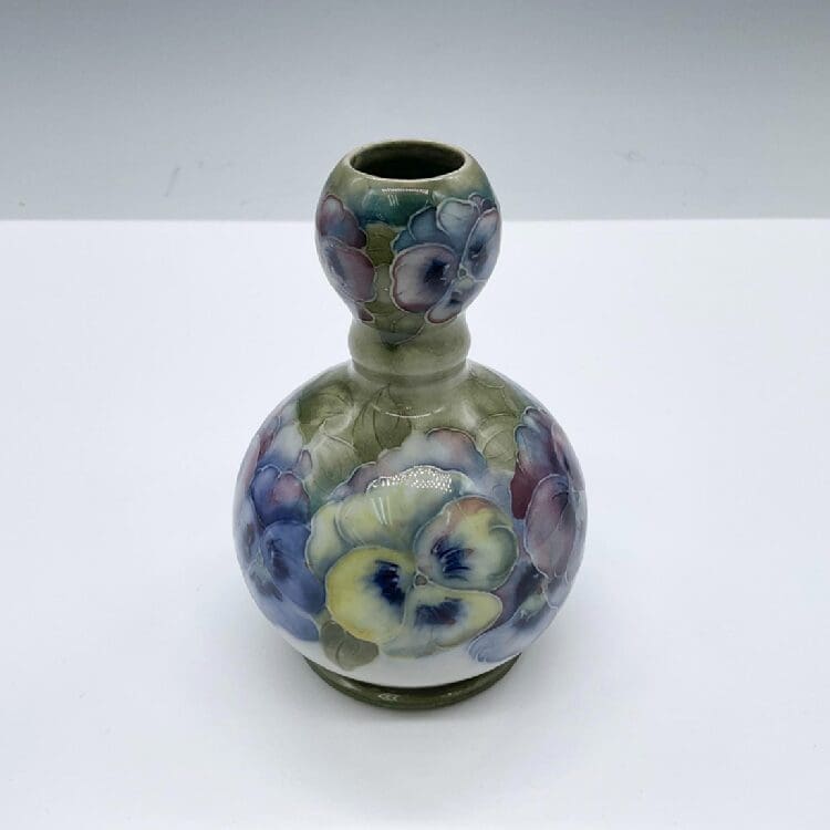 William-Moorcroft-Bottle-Shaped-Pansy-Vase-1 William-Moorcroft-Bottle-Shaped-Pansy-Vase-1