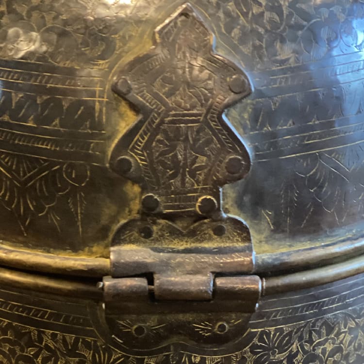 Middle-Eastern-Hnd-Crafted-Brass-Container-Back-Hinge Middle-Eastern-Hnd-Crafted-Brass-Container-Back-Hinge