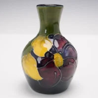 Moorcroft-Mini-Hibiscus-Vase-1